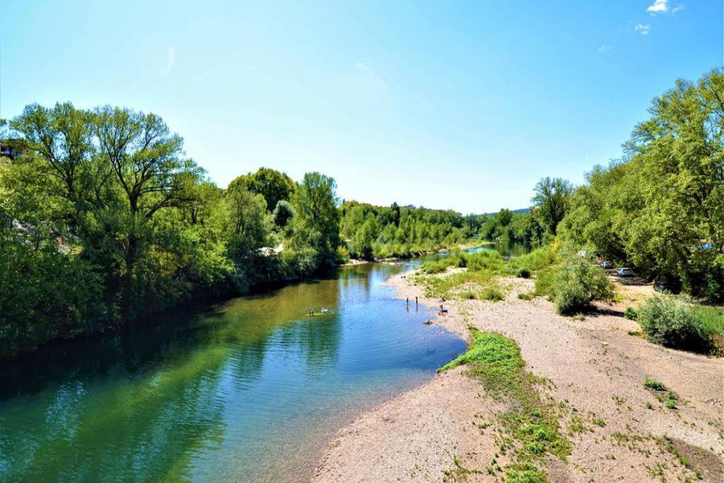 Appartement 3 Min A Pied Du Centre D'Uzes Parking Piscine Екстериор снимка
