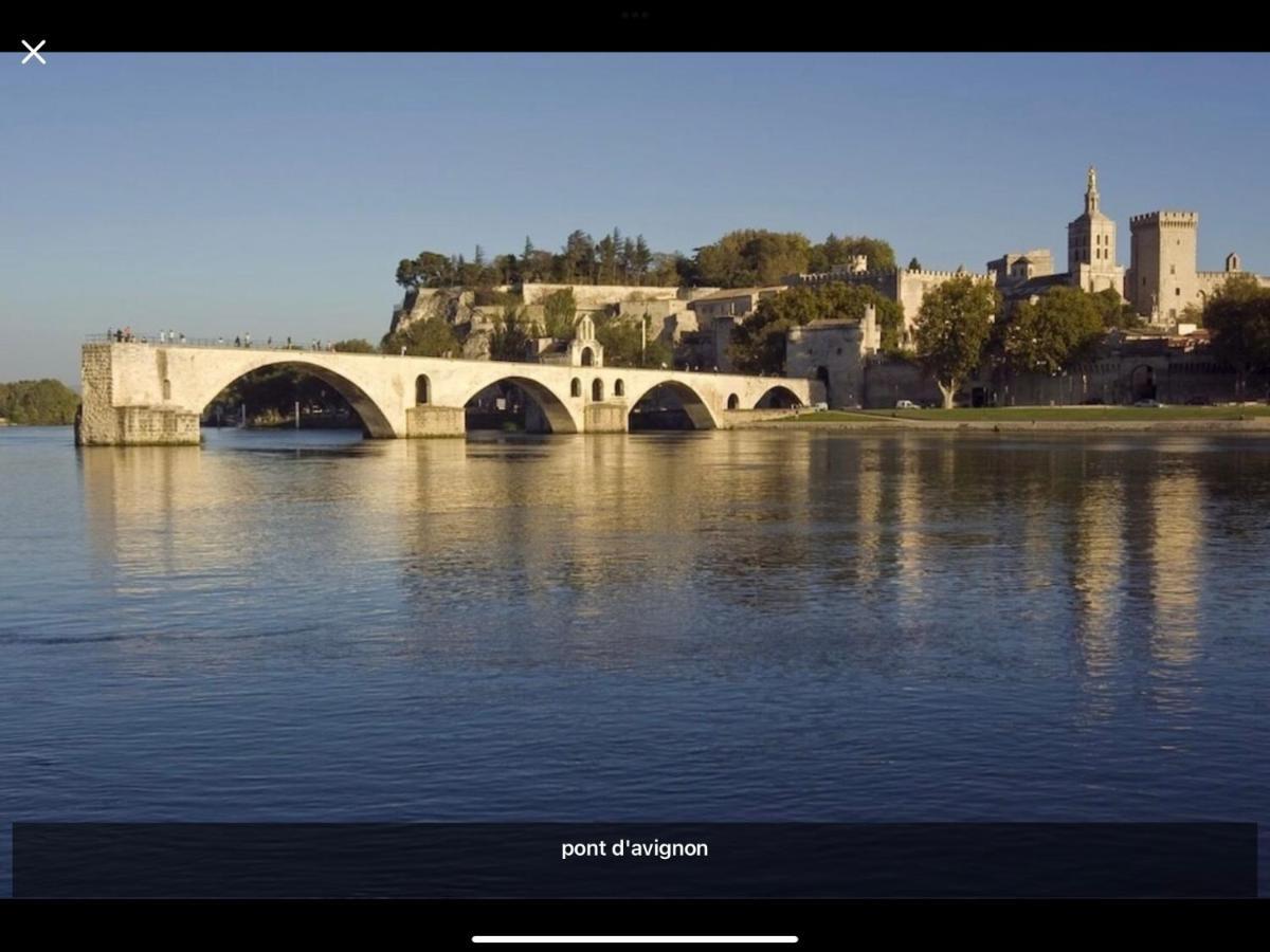 Appartement 3 Min A Pied Du Centre D'Uzes Parking Piscine Екстериор снимка